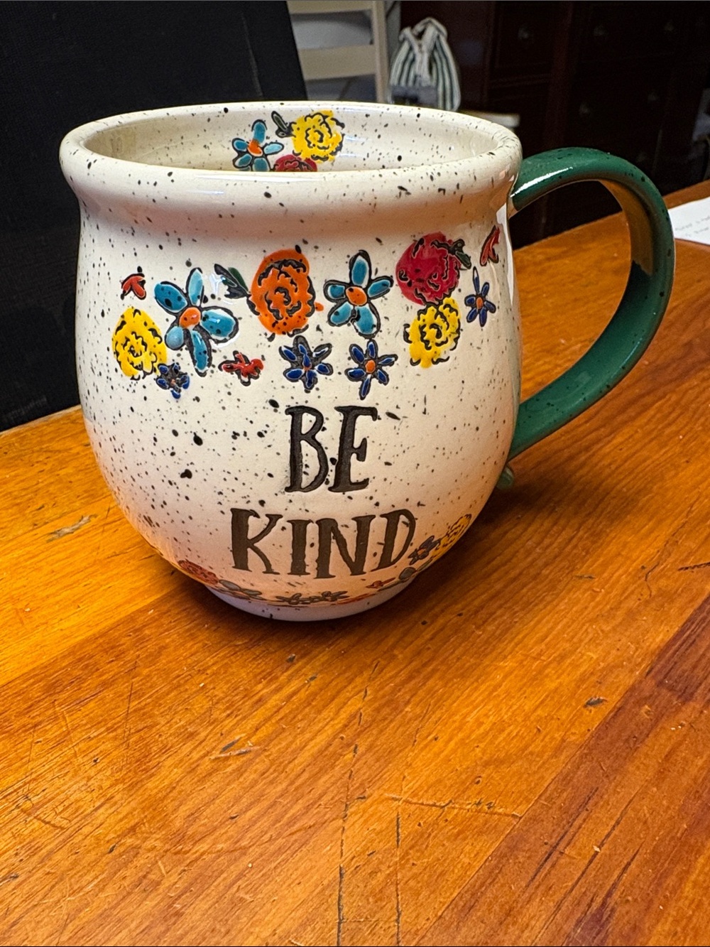 Tag Be Kind Floral Speckled Mug - White Body with Green Handle